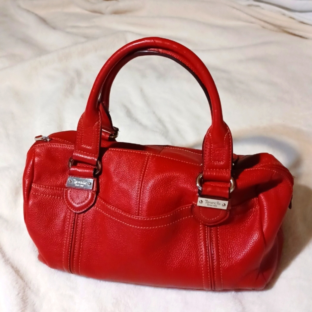 red shoulder bag